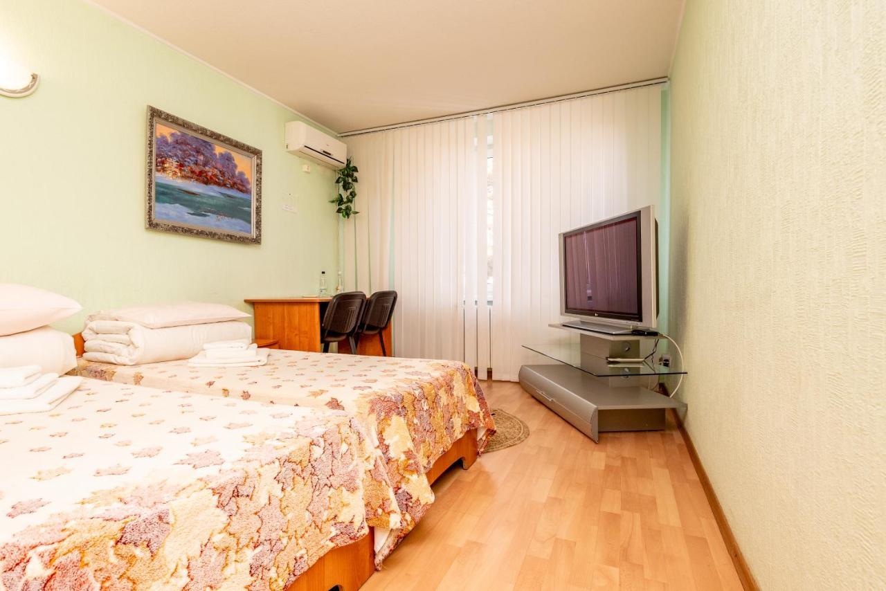 Elektromash Hotel Tiraszpol Kültér fotó