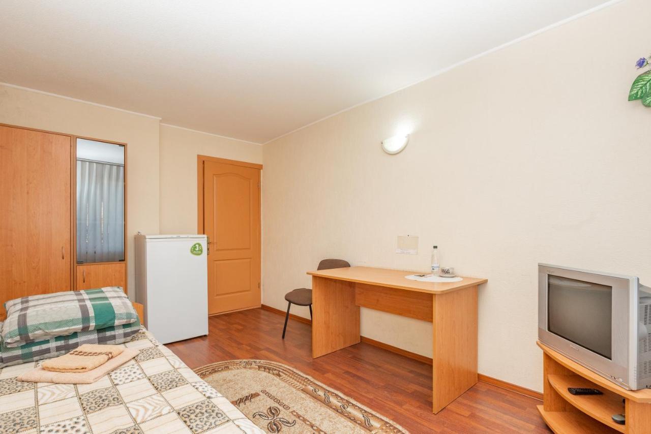 Elektromash Hotel Tiraszpol Kültér fotó