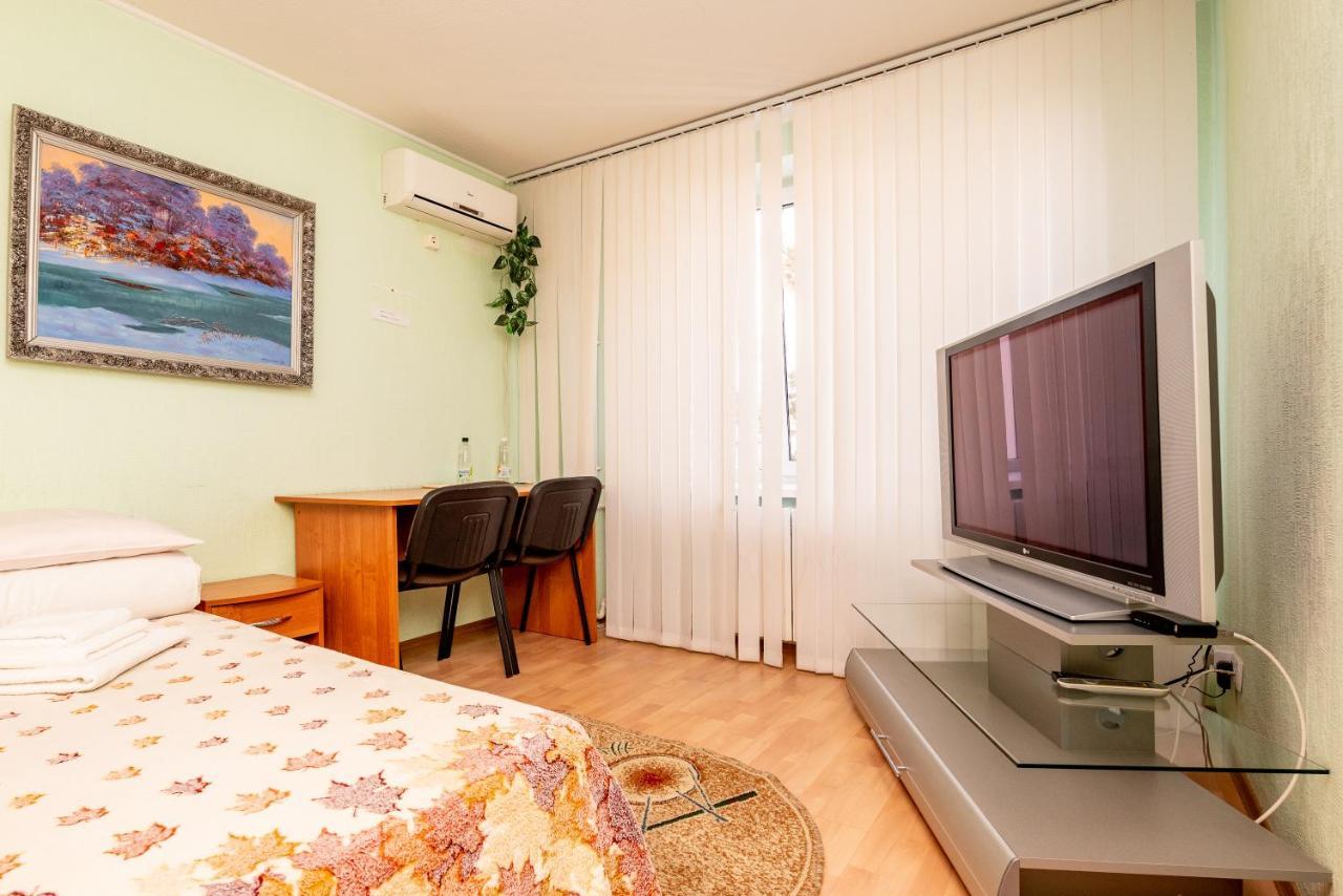 Elektromash Hotel Tiraszpol Kültér fotó