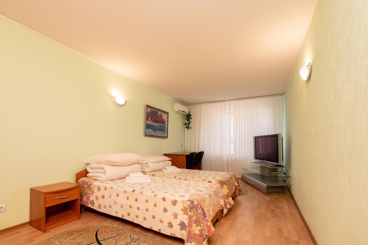 Elektromash Hotel Tiraszpol Kültér fotó