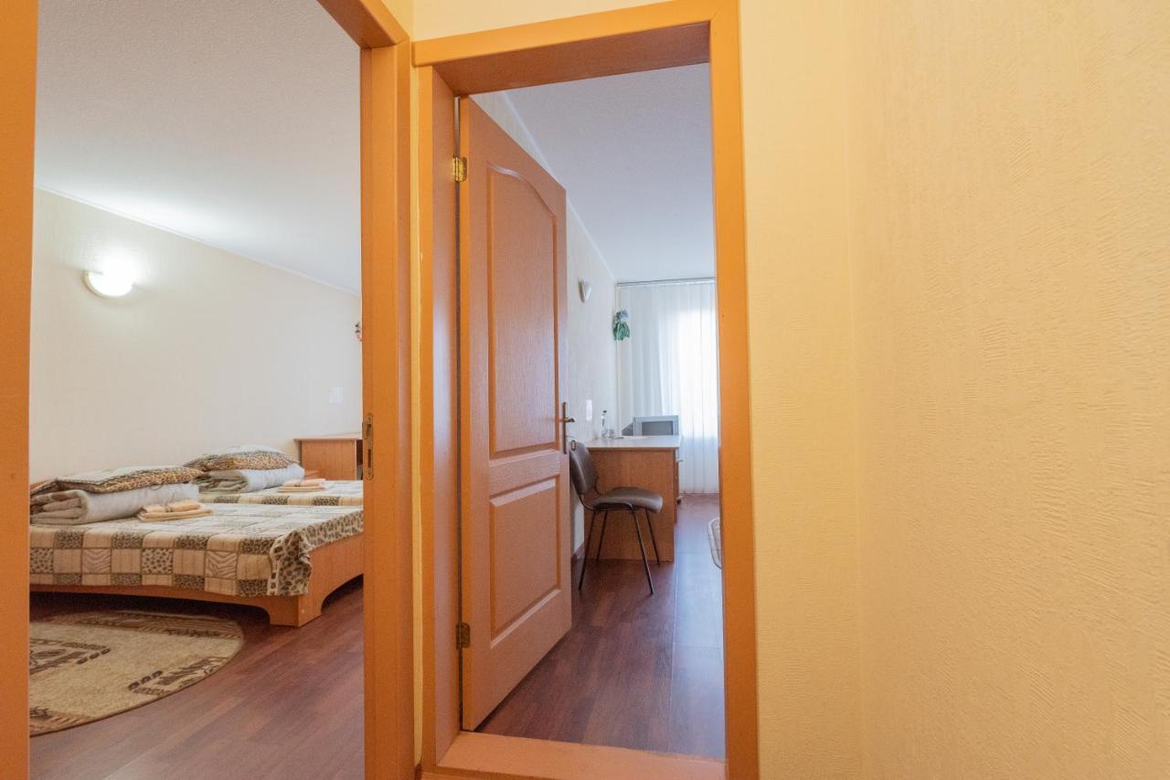 Elektromash Hotel Tiraszpol Kültér fotó