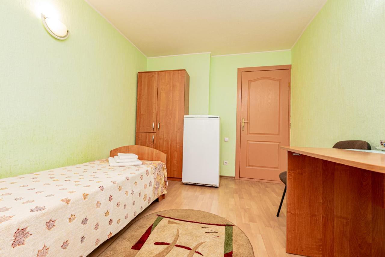 Elektromash Hotel Tiraszpol Kültér fotó