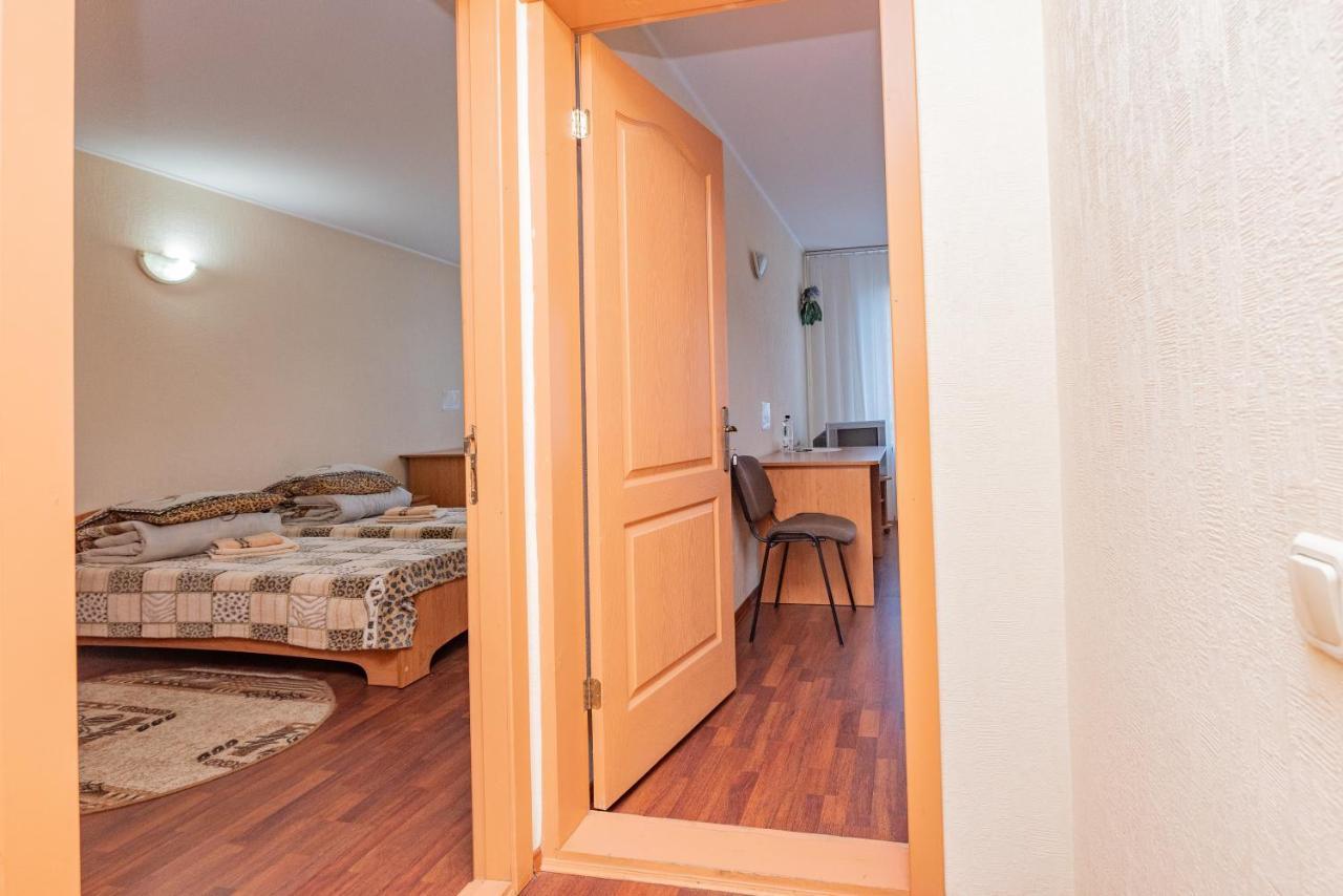 Elektromash Hotel Tiraszpol Kültér fotó