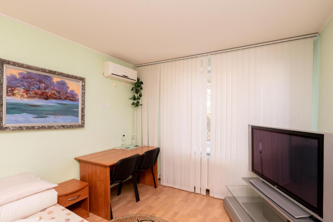Elektromash Hotel Tiraszpol Kültér fotó