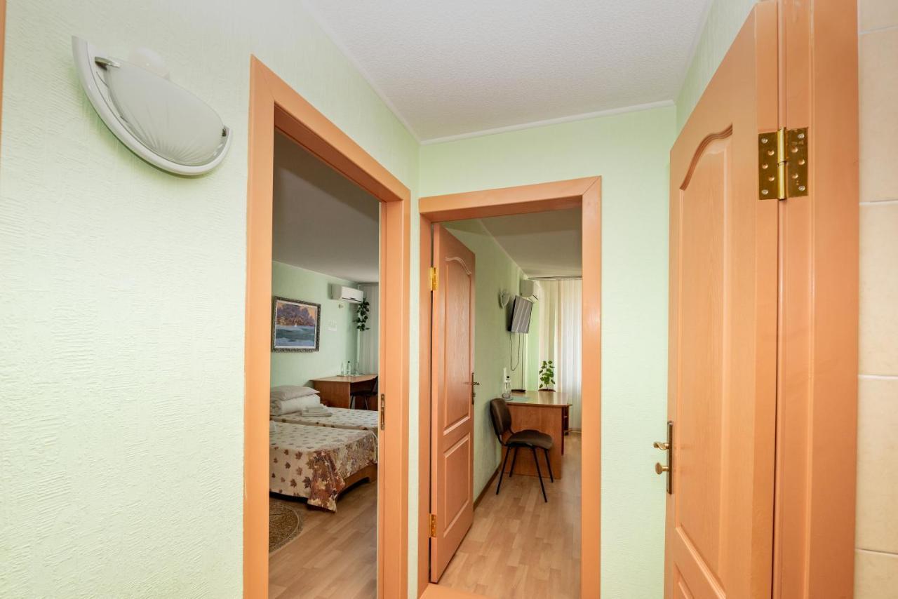 Elektromash Hotel Tiraszpol Kültér fotó