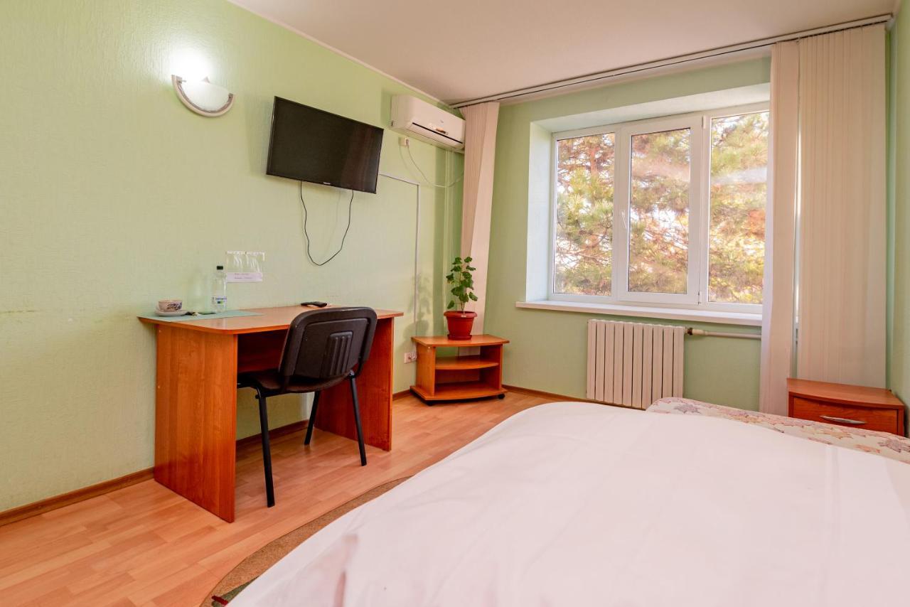 Elektromash Hotel Tiraszpol Kültér fotó